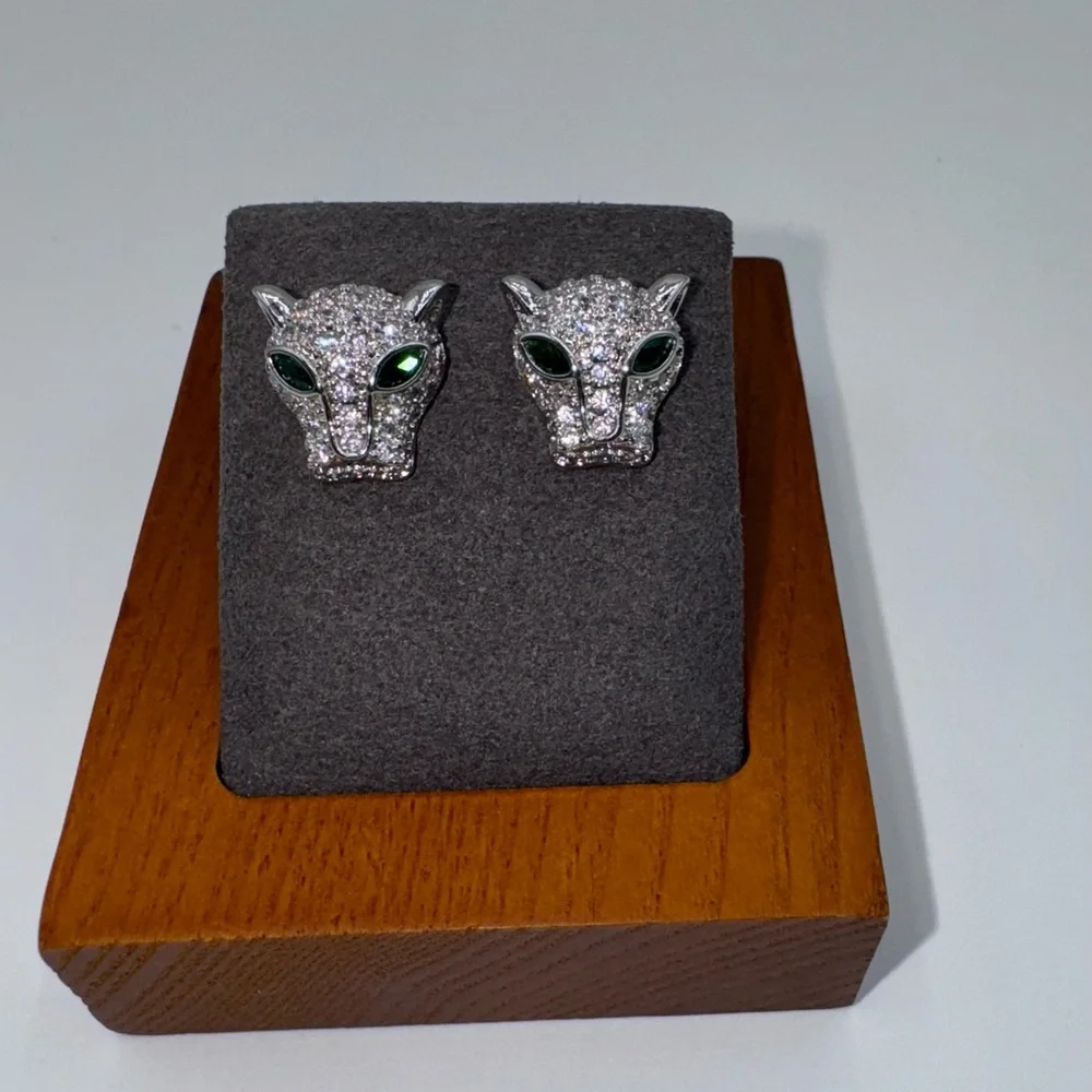 Panther Earrings - Picture 6 of 9